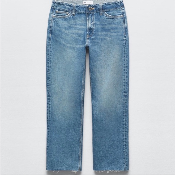 Zara Denim - Zara straight leg jeans with raw hem size 4